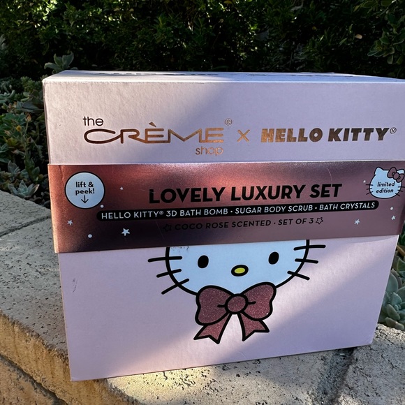Hello Kitty | Bath & Body | Hello Kitty Creme Shop Lovely Luxury Set ...